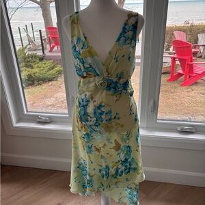 D.J. Summers Floral Flowy Dress 🌼